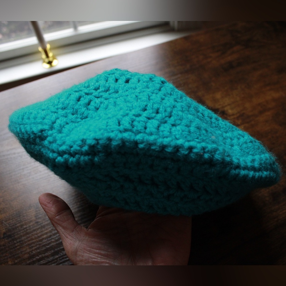 Handmade Teal Turquoise Hand Knit Crochet Beret Hat OS - Picture 3 of 4
